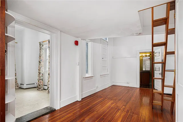 $2,800 | 4 Pallas Street, Unit 2, Providence, RI 02903