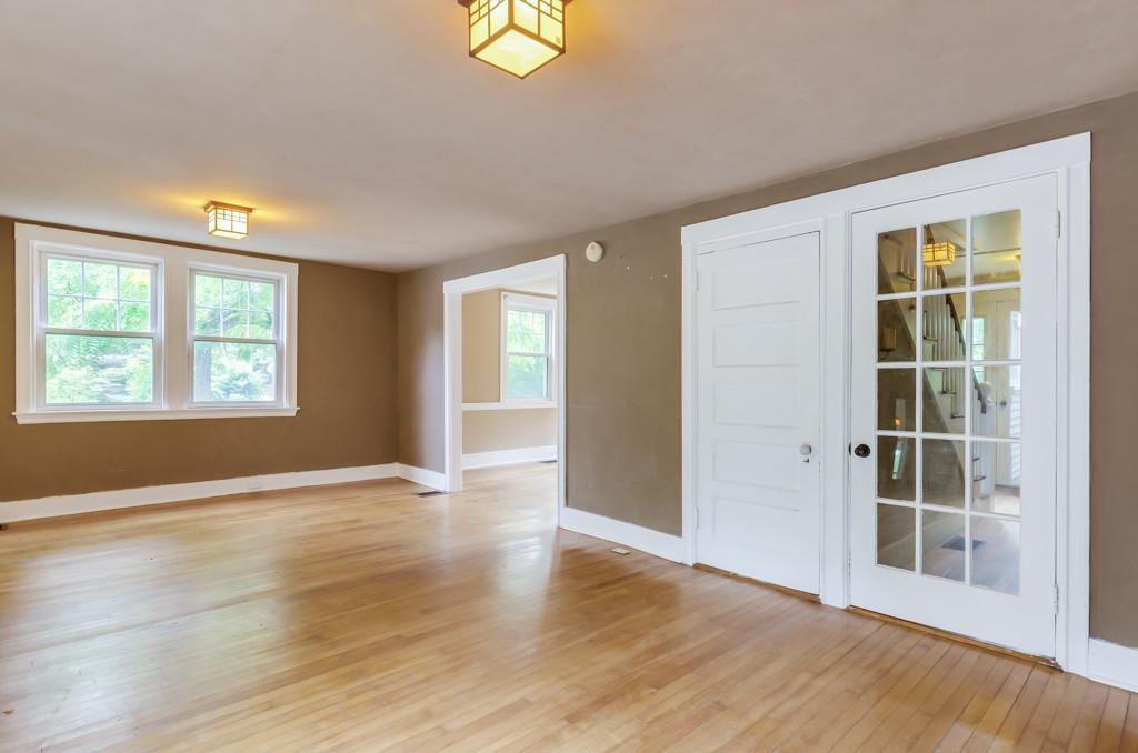 267 Portland Road Gray, ME 04039 - Photo 4 of 33 Photo