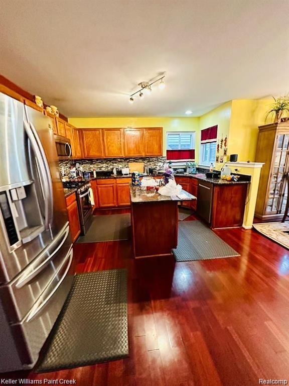 1491 Scio Ridge Road Ann Arbor, MI 48103 - Photo 8 of 15