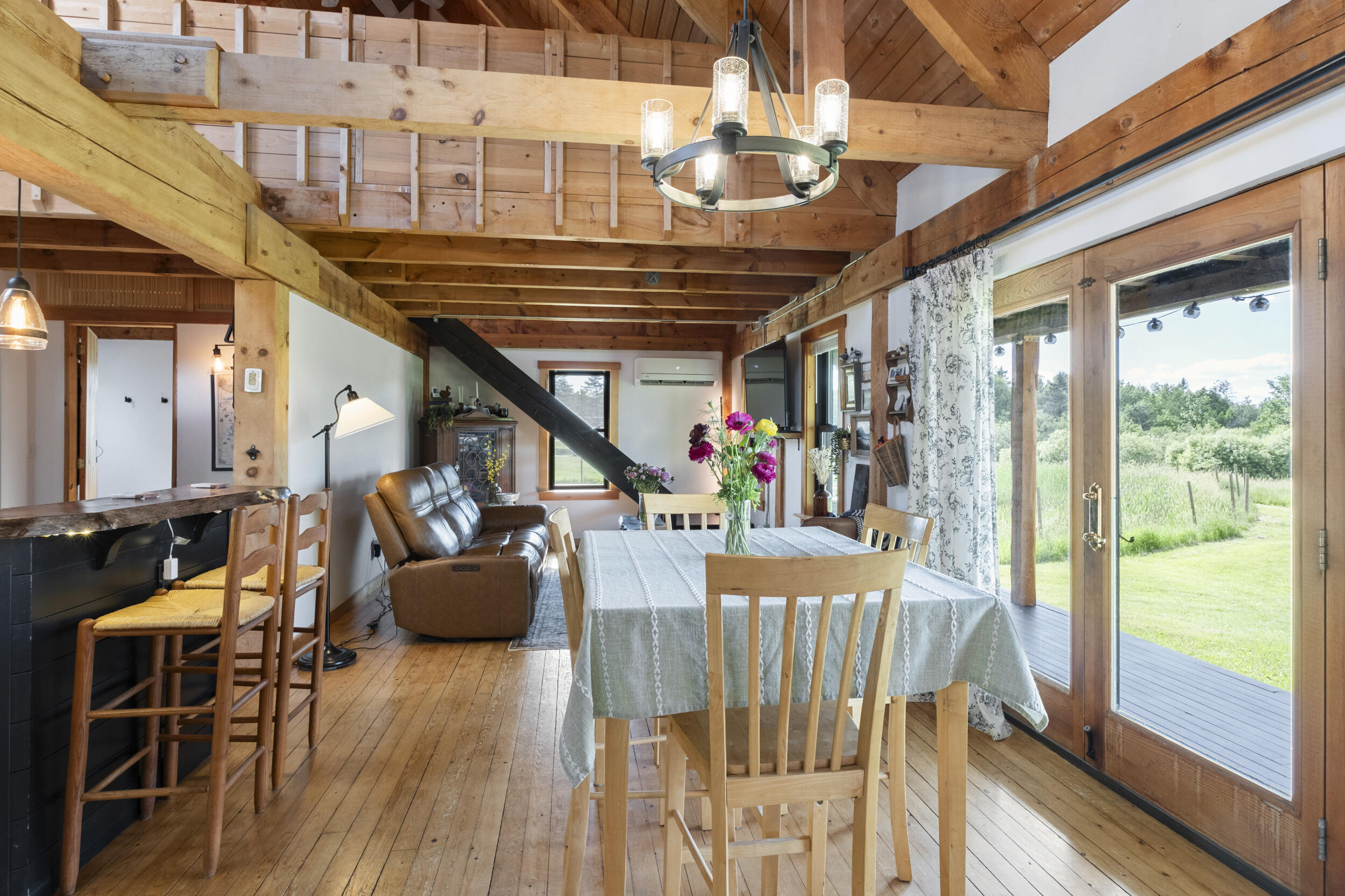 553 North Dexter Road Dexter, ME 04930 - Photo 36 of 55 553_n_dexter_rd-interior-11