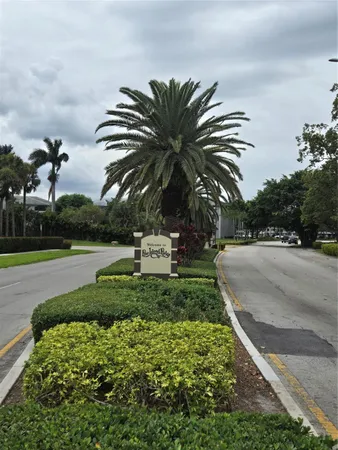 $2,275 | 9531 Seagrape Drive, Unit 205, Davie, FL 33324