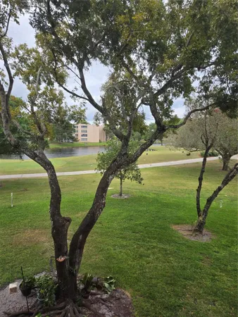 $2,275 | 9531 Seagrape Drive, Unit 205, Davie, FL 33324