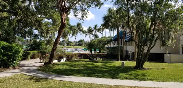 $2,275 | 9531 Seagrape Drive, Unit 205, Davie, FL 33324