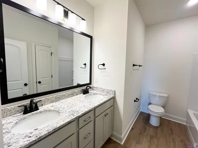 $370,335 | 129 Olivia Drive, Luling, LA 70070