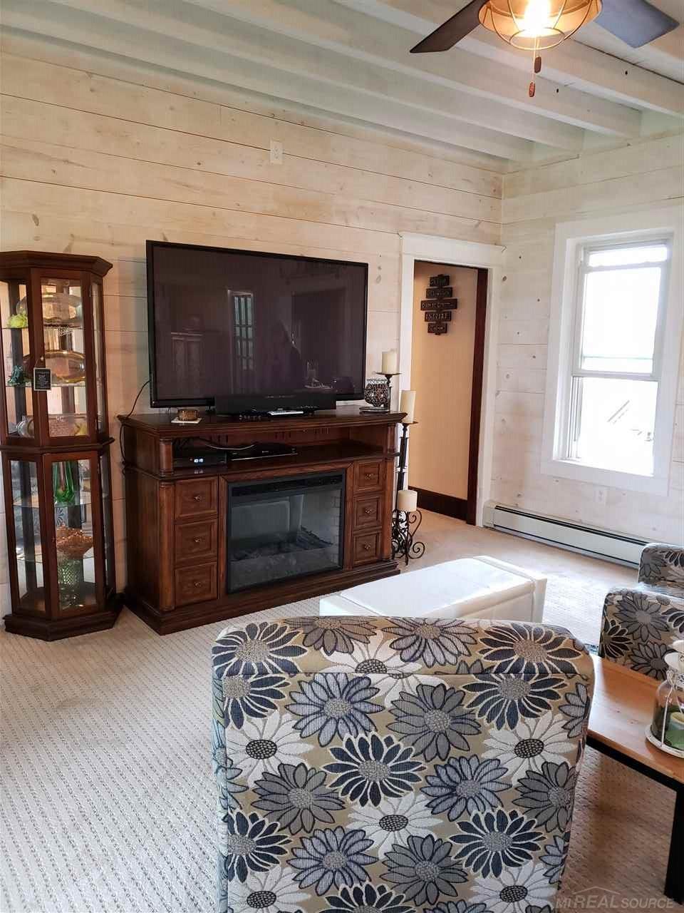 14822 Hough Road Allenton, MI 48002 - Photo 16 of 27 31396151-15.JPG
