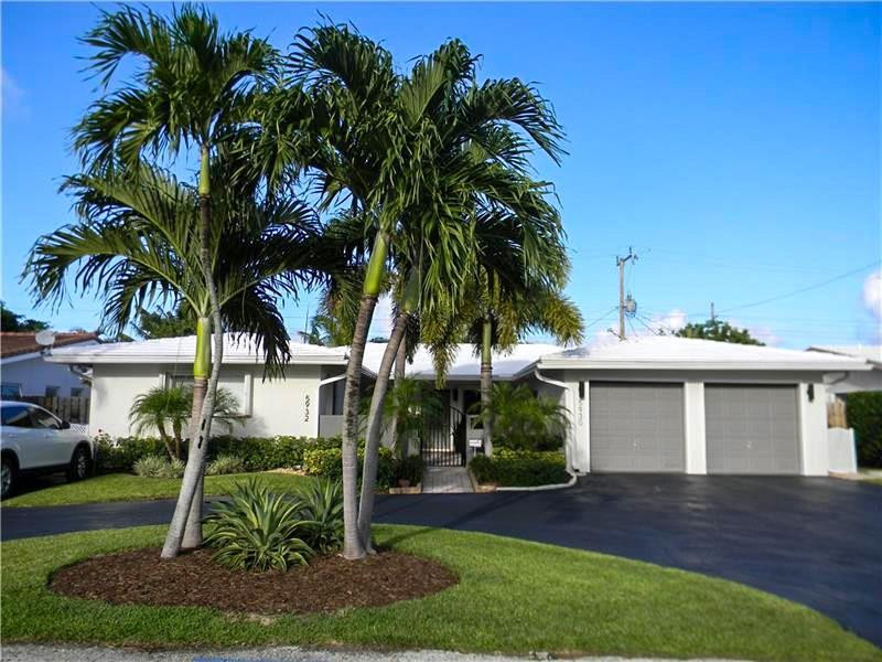 5930 Northeast 17th Road Fort Lauderdale, FL 33334 - Photo 1 of 23 Photo 1