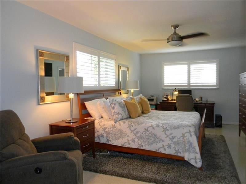 5930 Northeast 17th Road Fort Lauderdale, FL 33334 - Photo 13 of 23 Photo 13