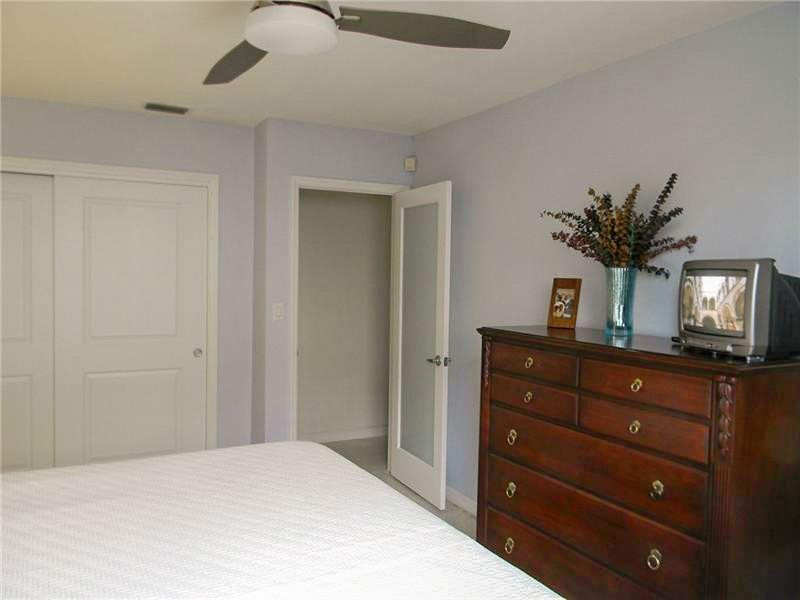 5930 Northeast 17th Road Fort Lauderdale, FL 33334 - Photo 17 of 23 Photo 17