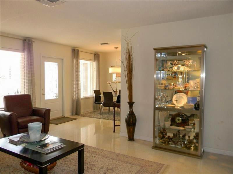 5930 Northeast 17th Road Fort Lauderdale, FL 33334 - Photo 9 of 23 Photo 9