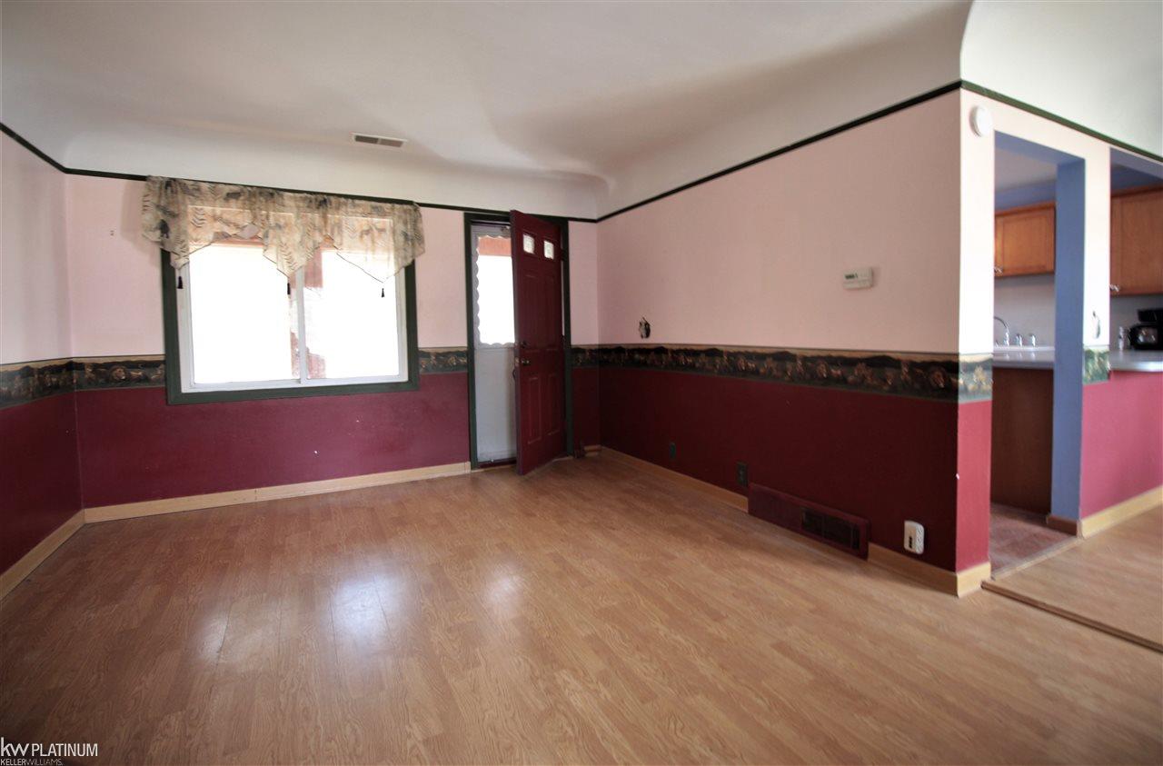 2665 Werner Road Columbus, MI 48063 - Photo 9 of 14 50007453-8.JPG