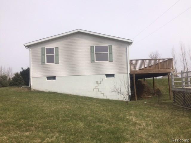 6945 Conrad Road Mayville, MI 48744 - Photo 3 of 46