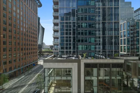 $2,065,000 | 133 Seaport Boulevard, Unit 723, Boston, MA 02210