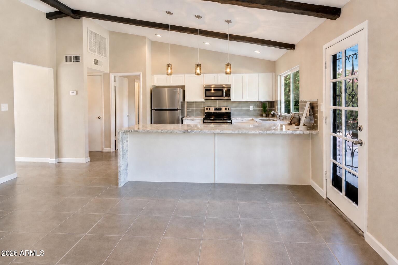 2433 South Evergreen Road Tempe, AZ 85282 - Photo 5 of 14 E20