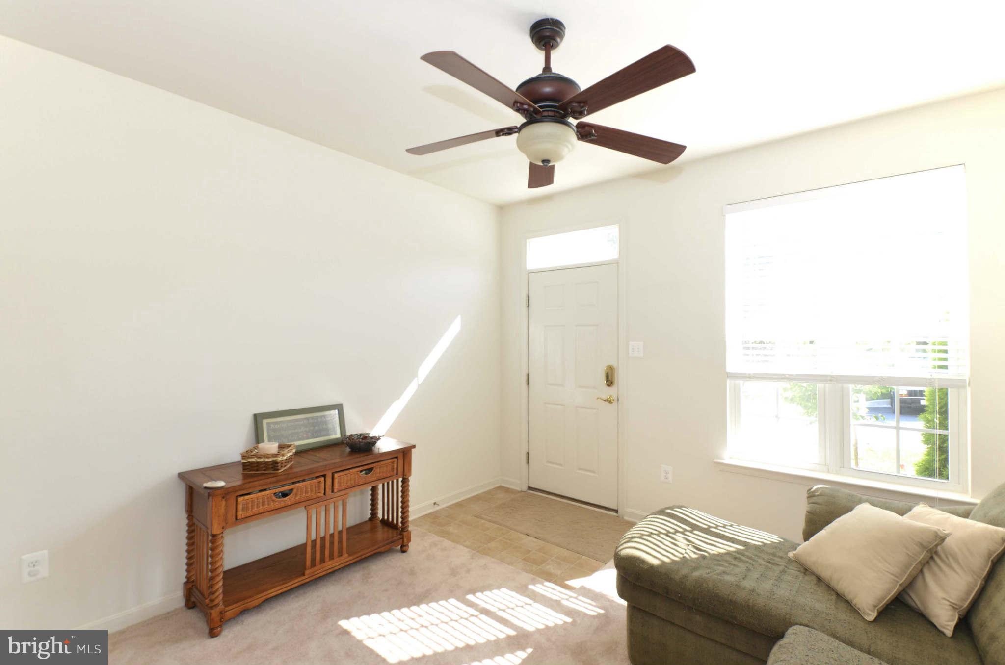 702 Rustic Court Perryville, MD 21903 - Photo 4 of 30 Living Room