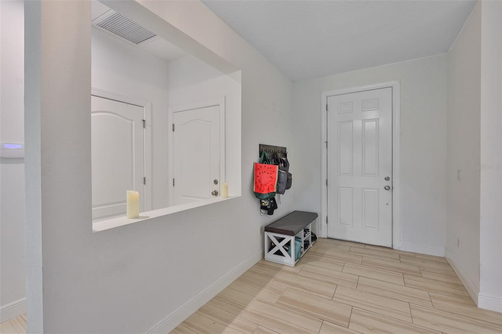 5839 Silver Sun Drive Apollo Beach, FL 33572 - Photo 3 of 49