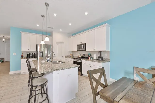 $450,000 | 5839 Silver Sun Drive, Apollo Beach, FL 33572