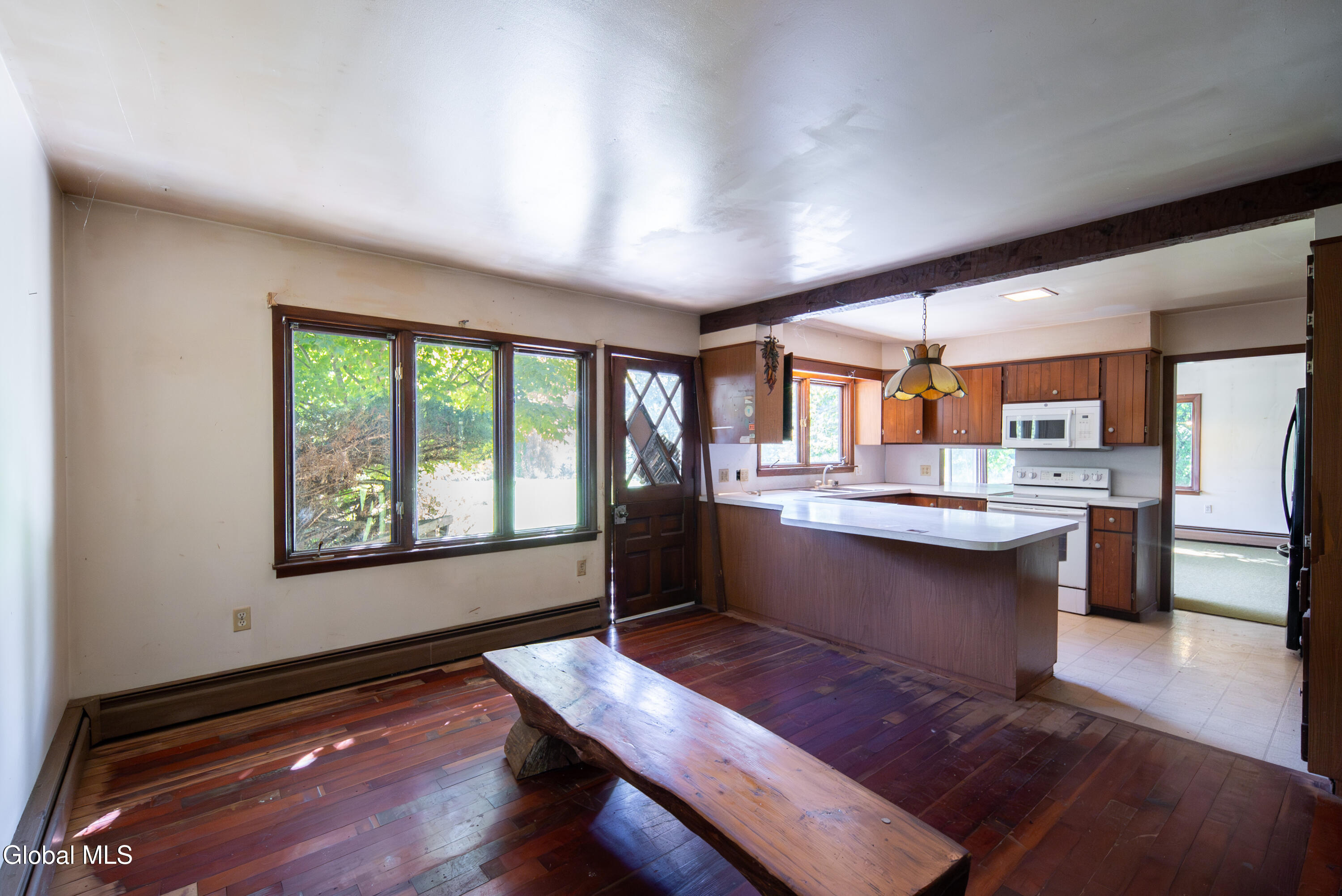 40 Rutkiewicz Road Ravena, NY 12143 - Photo 14 of 89 011