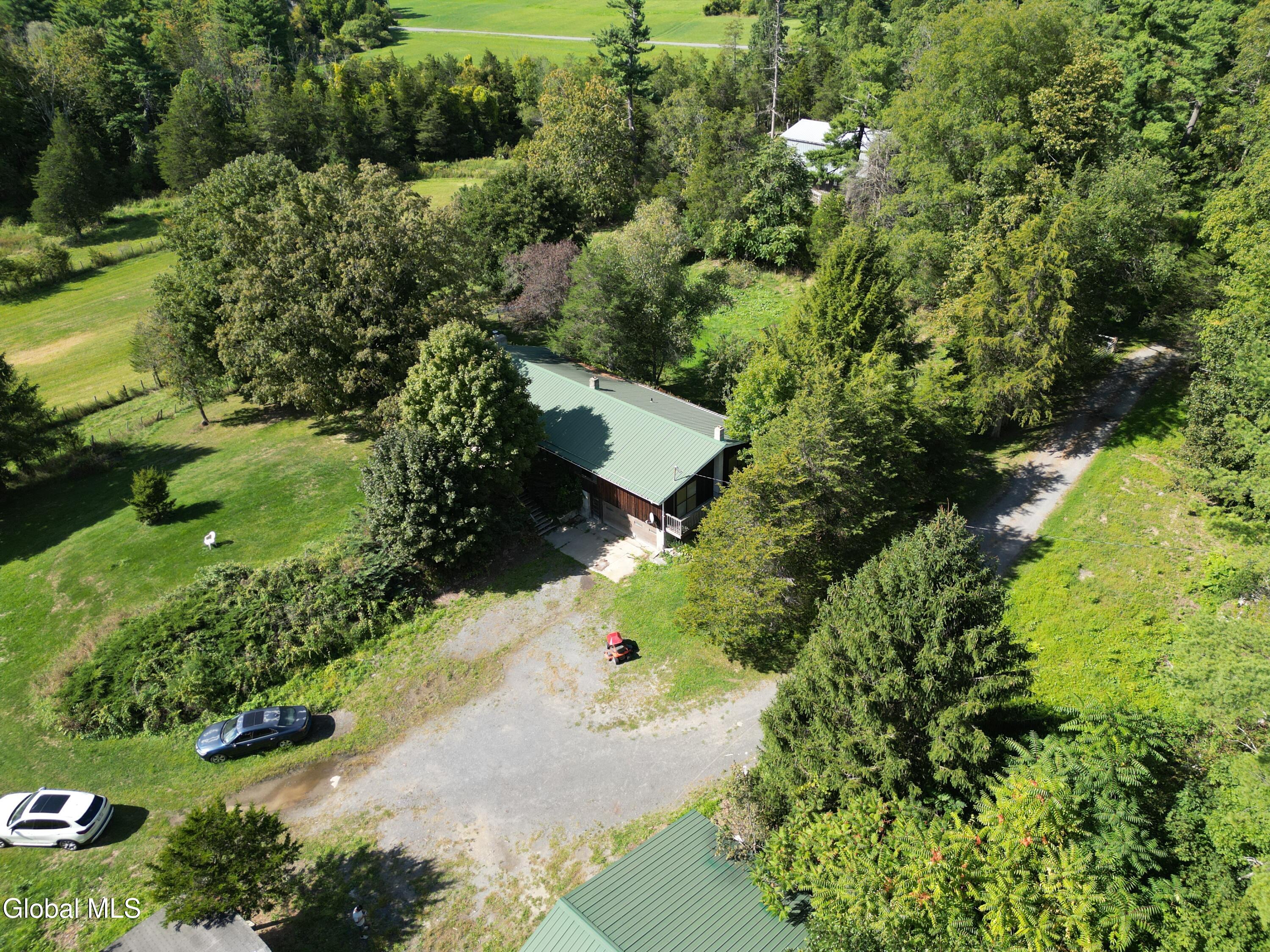 40 Rutkiewicz Road Ravena, NY 12143 - Photo 62 of 89 dji_fly_20250908_145540_411_175735804785