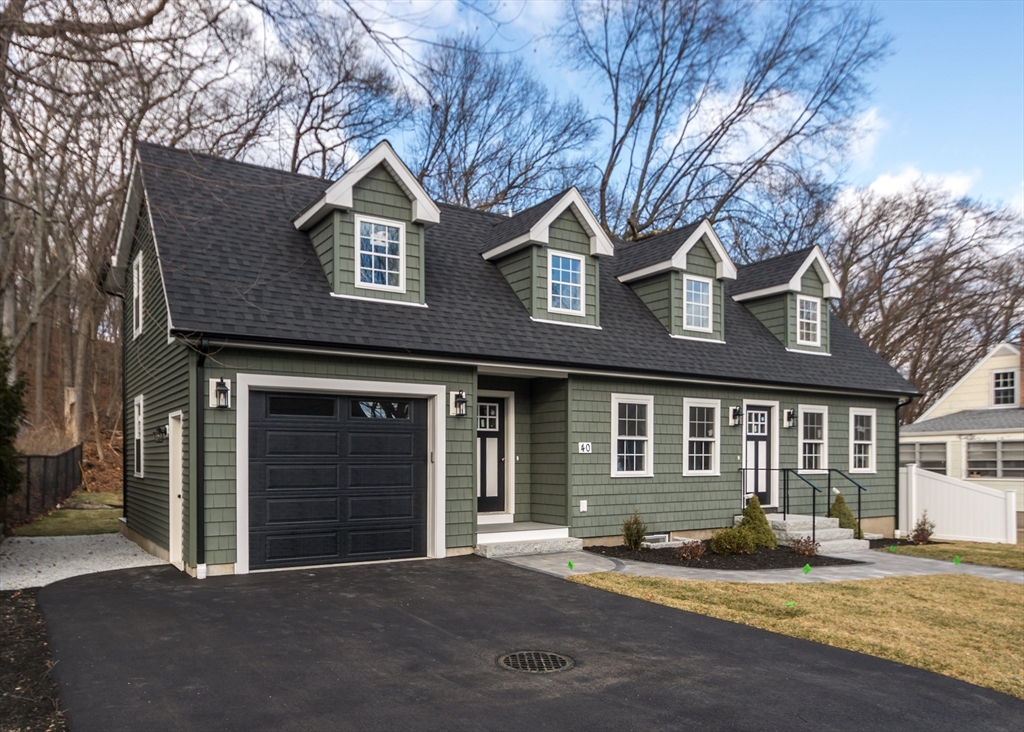 40 Wheelock Road Waltham, MA 02453 - Photo 3 of 39 Gallery Image 3