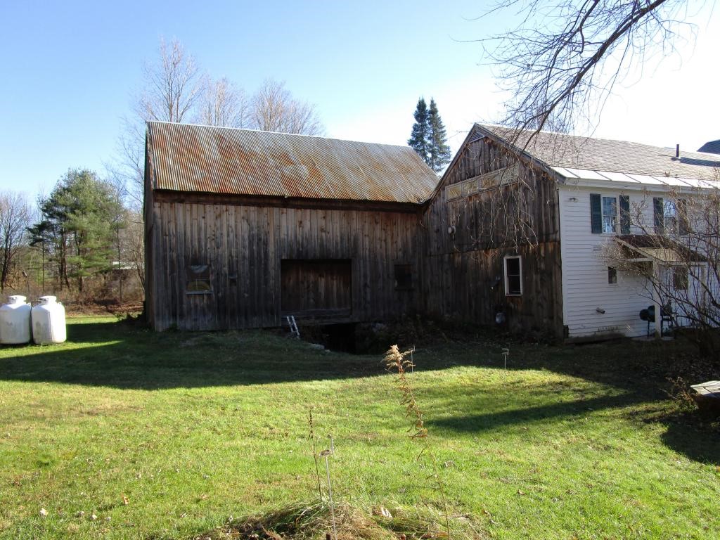 96 Richmond Road Winchester, NH 03470 - Photo 7 of 36 Gallery Image 7
