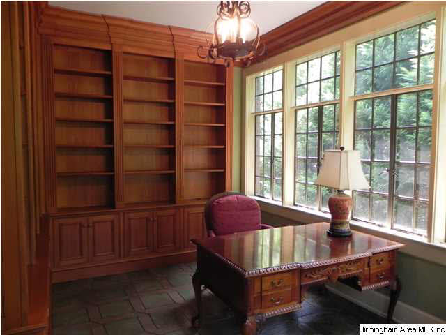 2821 Argyle Road South Birmingham, AL 35213 - Photo 9 of 32
