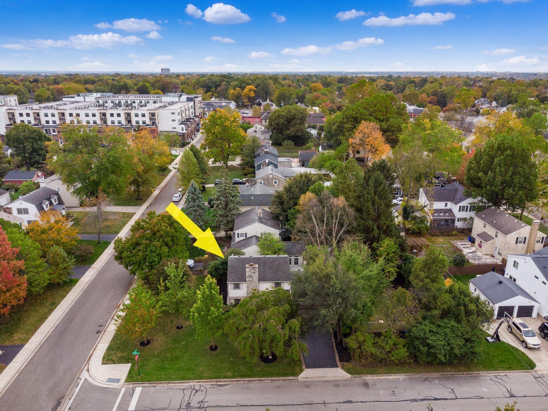 2569 Chester Road Upper Arlington, OH 43221 - Photo 44 of 52 Aerial