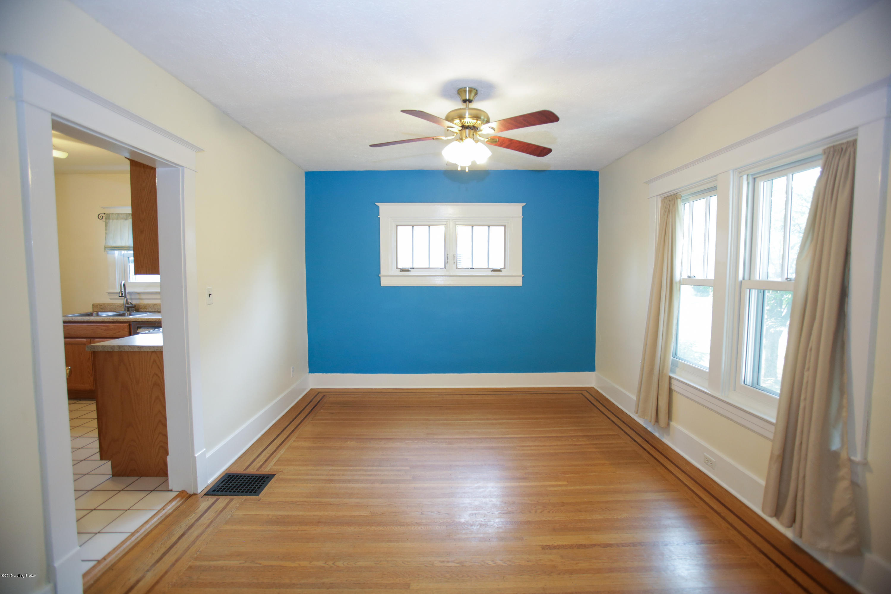 815 Reading Road Louisville, KY 40217 - Photo 6 of 21 Dining room