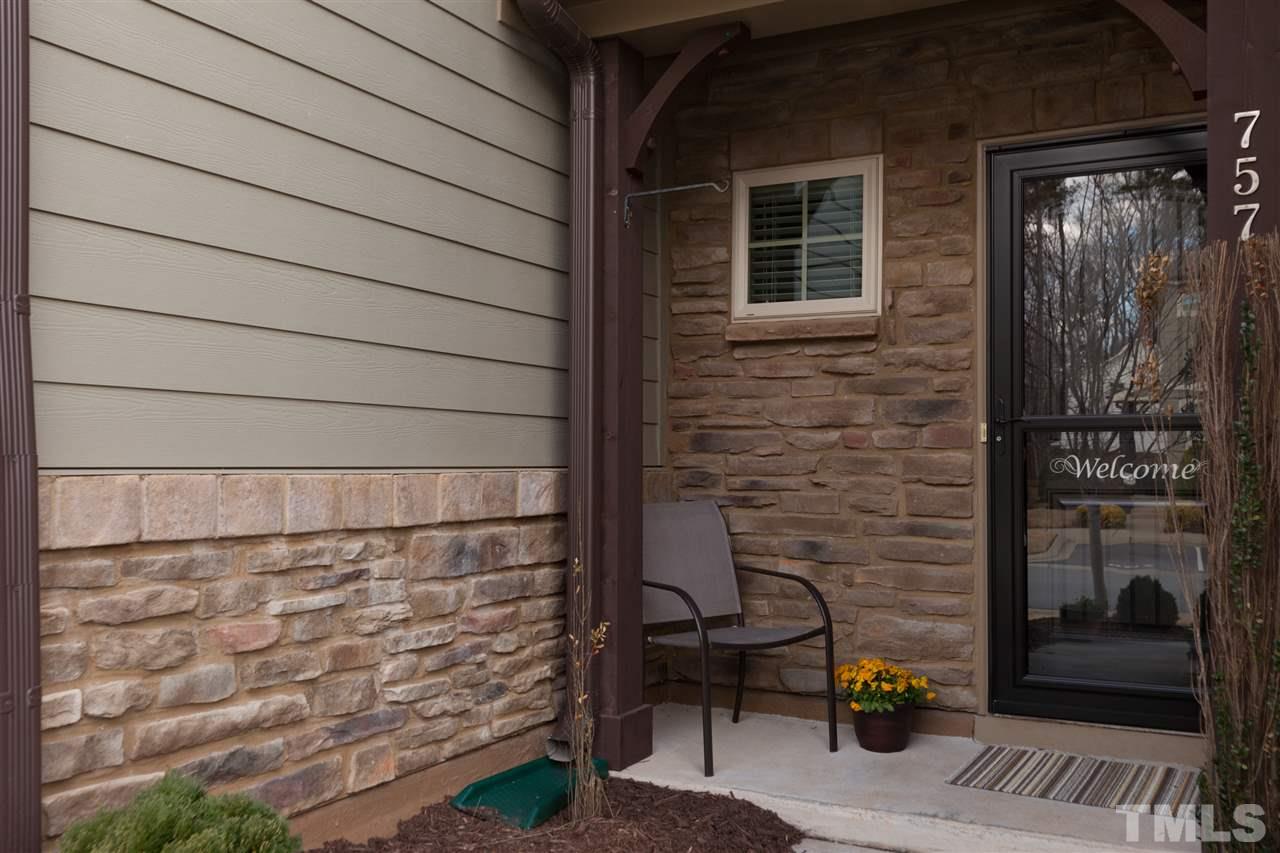 757 Wickham Ridge Road Apex, NC 27539 - Photo 2 of 25