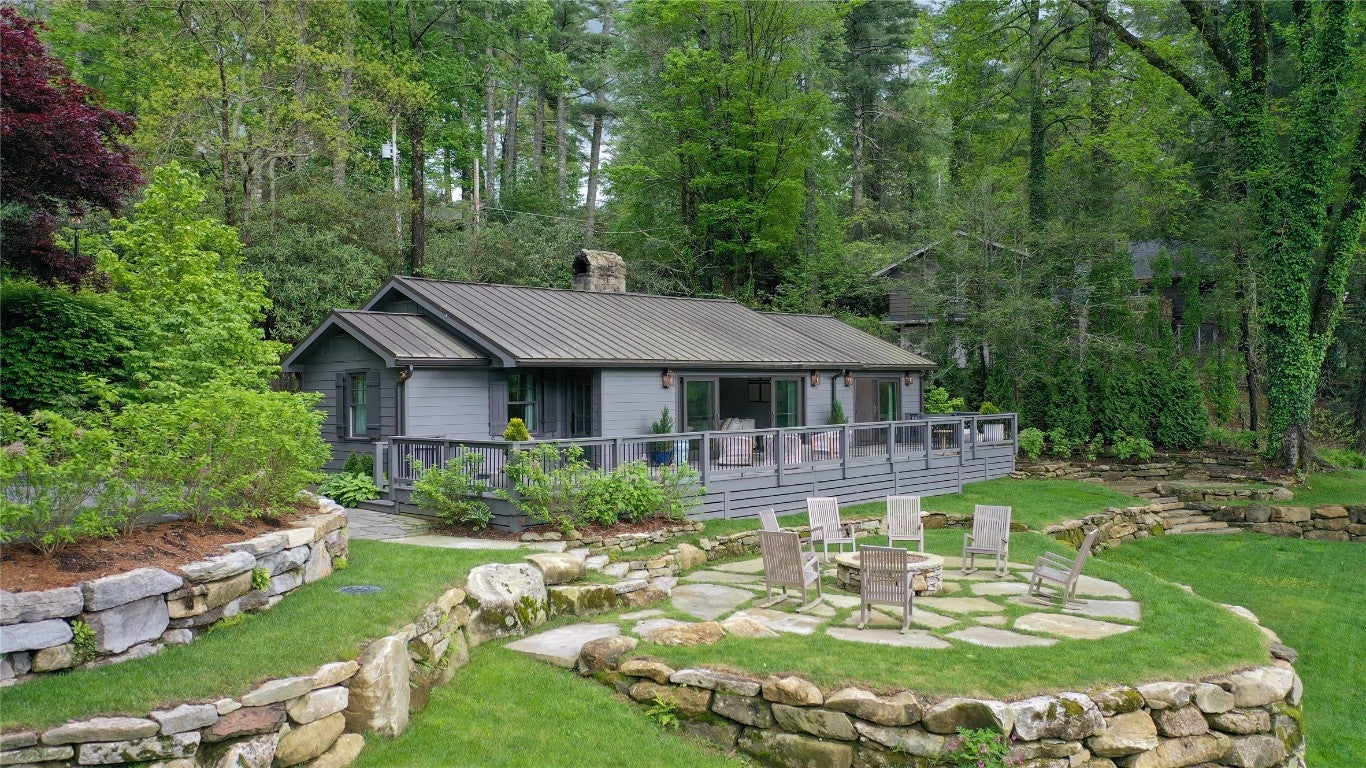 630 Cobb Road Highlands, NC 28741 - Photo 1 of 54 Gallery Image 1