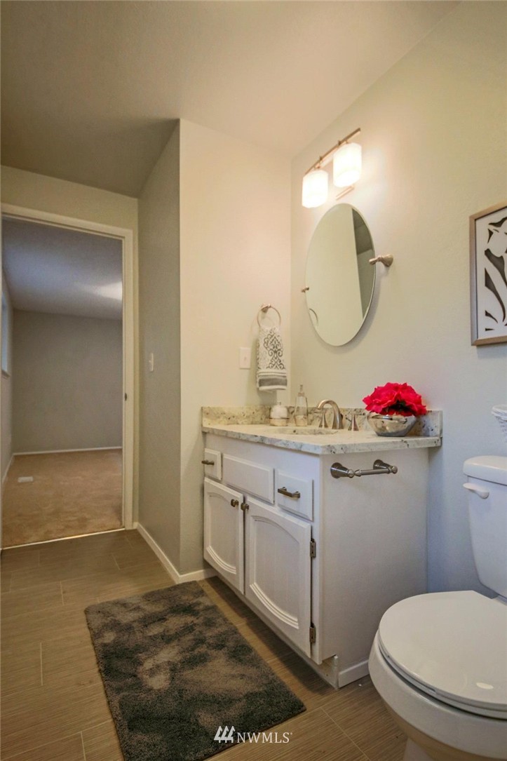 13040 Madrona Road Southwest Port Orchard, WA 98367 - Photo 17 of 25 Gallery Image 17