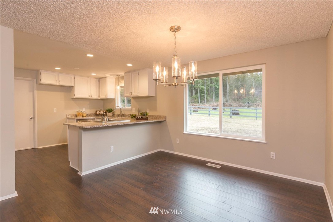13040 Madrona Road Southwest Port Orchard, WA 98367 - Photo 9 of 25 Gallery Image 9