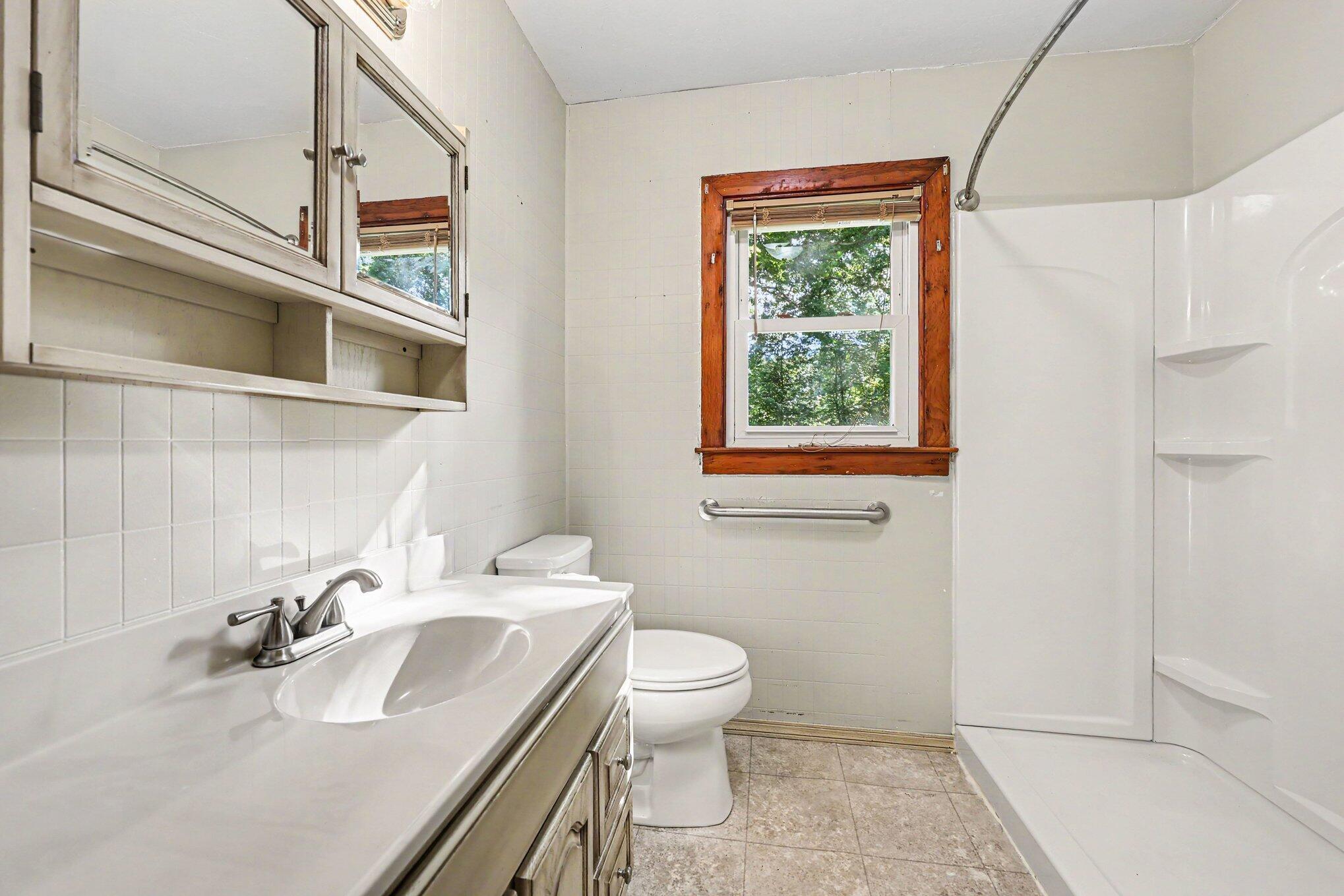 4200 Albion Road Concord, MI 49237 - Photo 14 of 33 011_file_7016