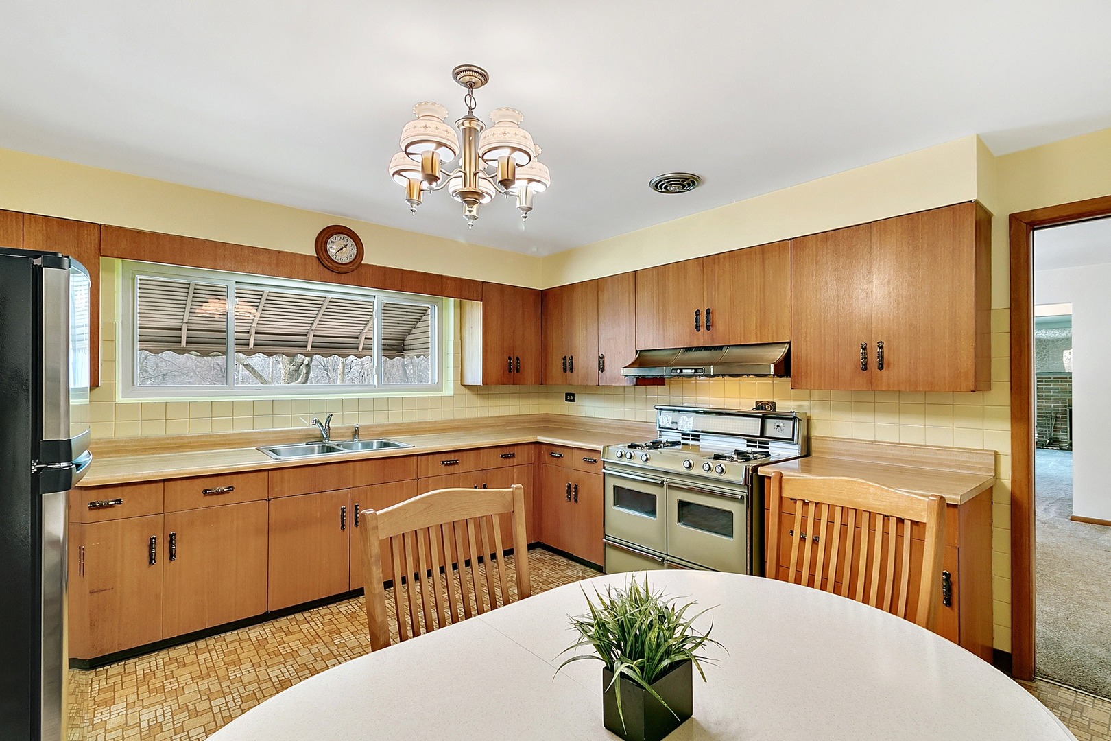 413 Des Plaines Avenue Riverside, IL 60546 - Photo 11 of 38
