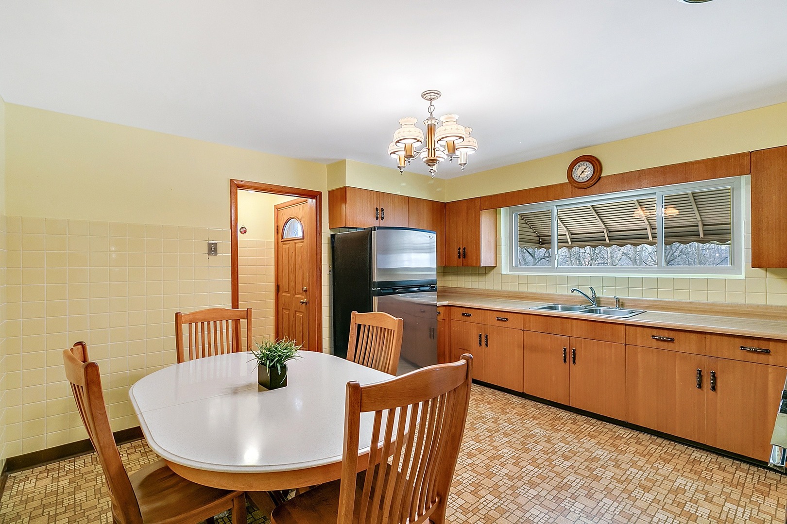 413 Des Plaines Avenue Riverside, IL 60546 - Photo 12 of 38