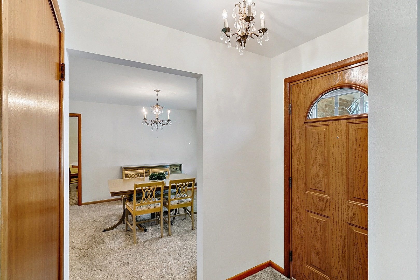 413 Des Plaines Avenue Riverside, IL 60546 - Photo 14 of 38