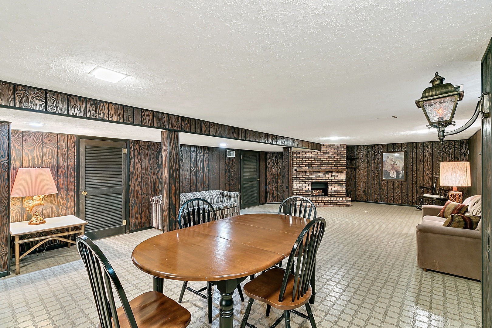413 Des Plaines Avenue Riverside, IL 60546 - Photo 16 of 38