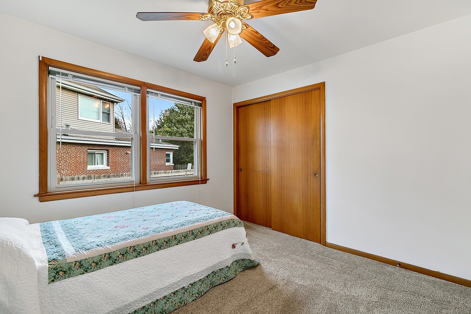 413 Des Plaines Avenue Riverside, IL 60546 - Photo 9 of 38