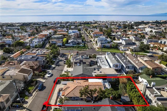 $2,100,000 | 1133 8th Street, Hermosa Beach, CA 90254