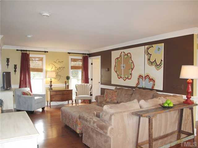 9429 Springdale Drive Raleigh, NC 27613 - Photo 5 of 24 Photo 5