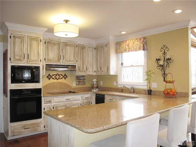 9429 Springdale Drive Raleigh, NC 27613 - Photo 6 of 24 Photo 6