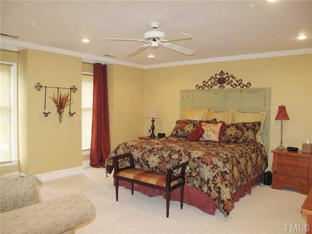 9429 Springdale Drive Raleigh, NC 27613 - Photo 9 of 24 Photo 9