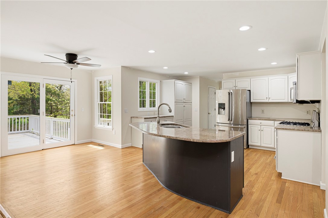 30 Wicklow Road Westerly, RI 02891 - Photo 24 of 49
