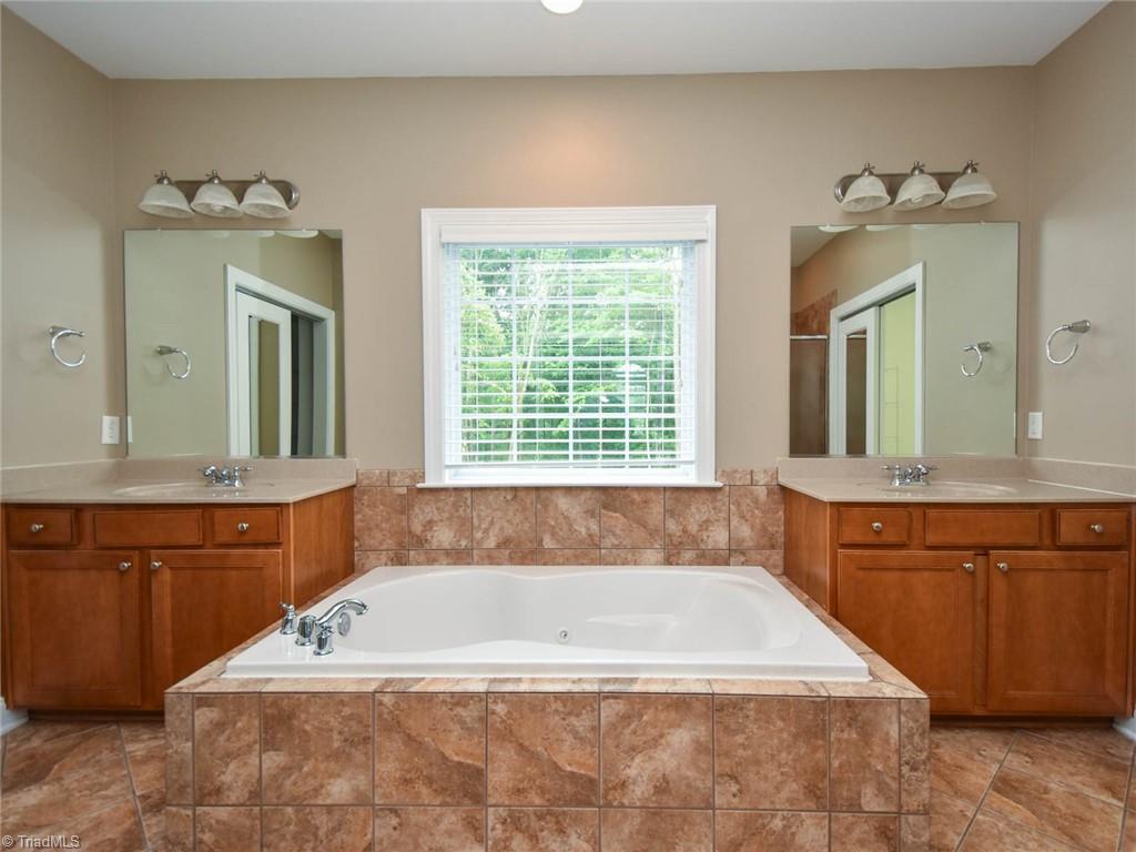 8523 Julina Drive Oak Ridge, NC 27310 - Photo 18 of 48