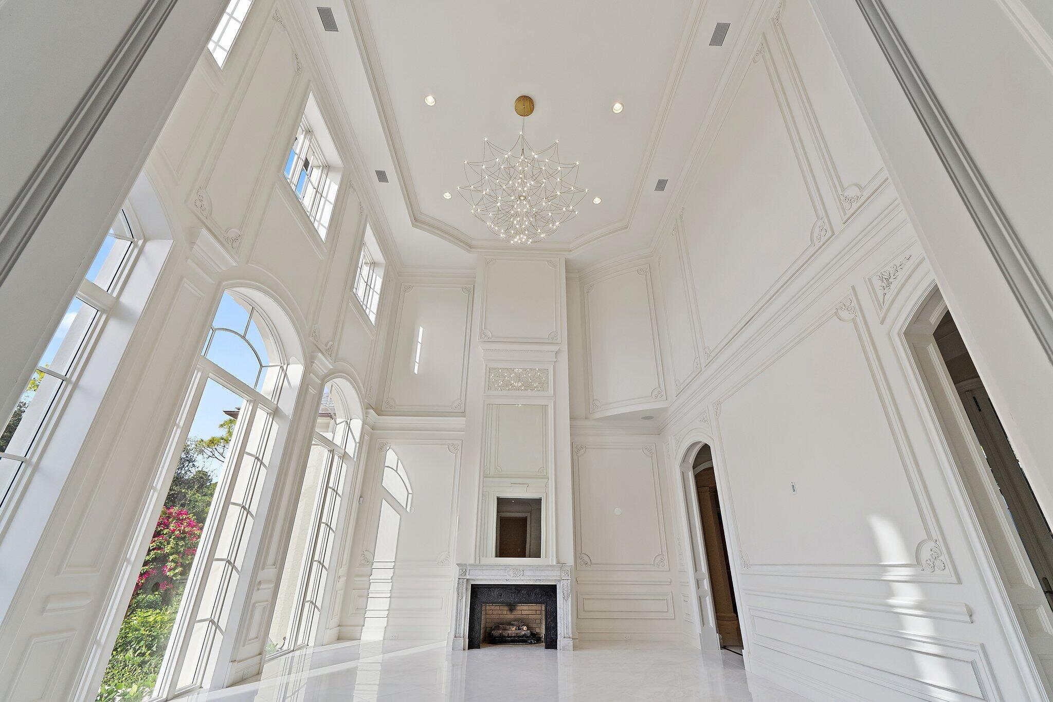 146 Bears Club Drive Jupiter, FL 33477 - Photo 19 of 115 Living Room