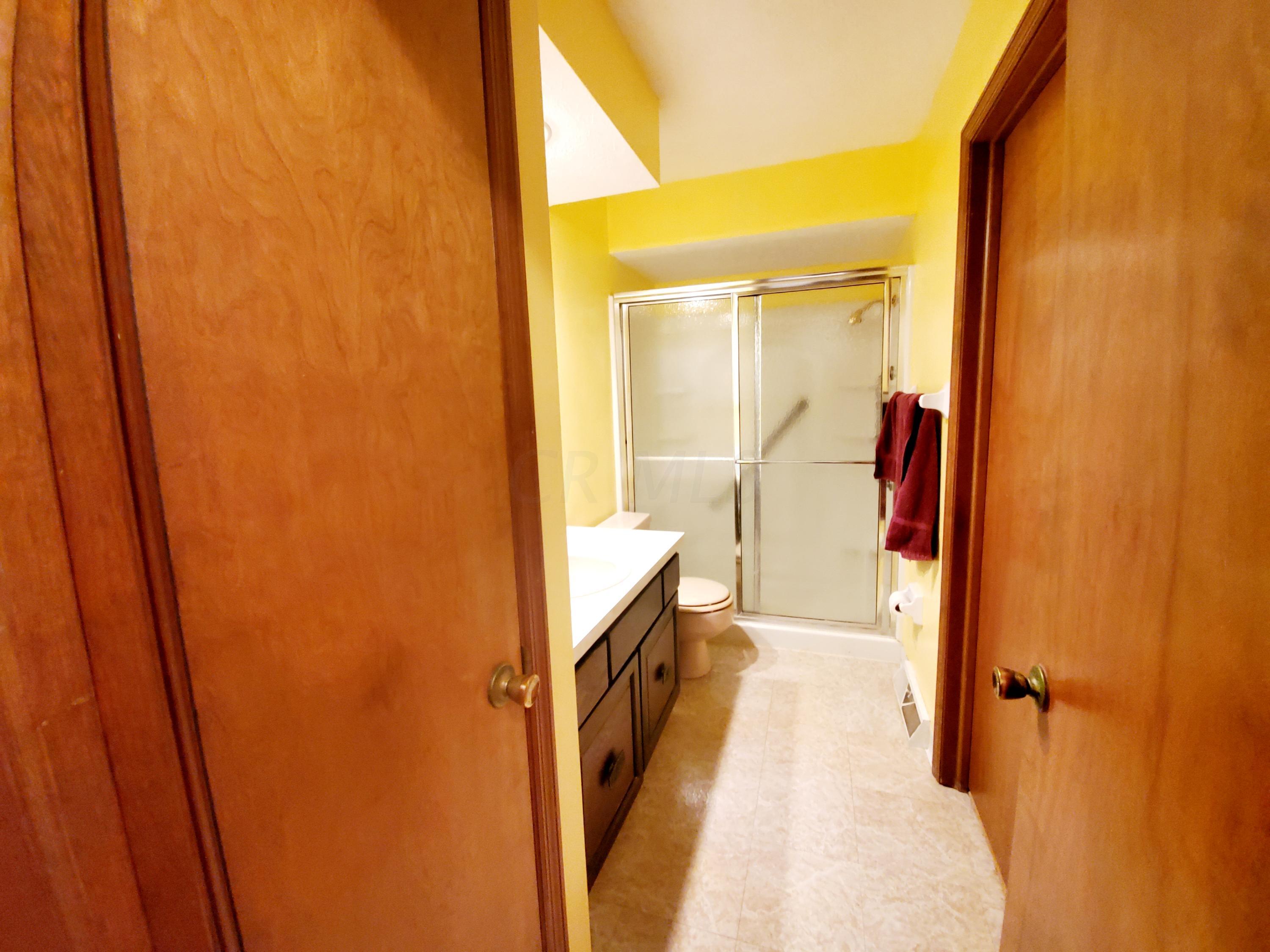 2090 Ginder Road Northwest Lancaster, OH 43130 - Photo 11 of 20 Gallery Image 11