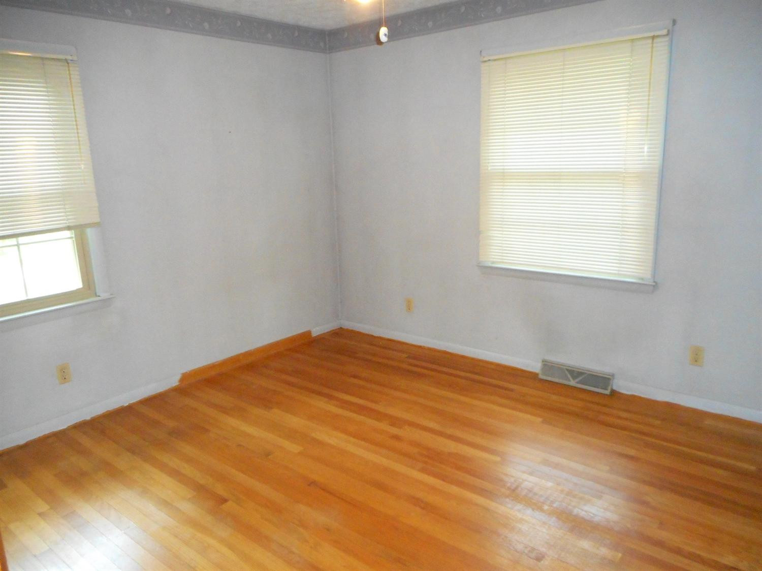 1118 Martin Road Carrollton, KY 41008 - Photo 8 of 16 Gallery Image 8