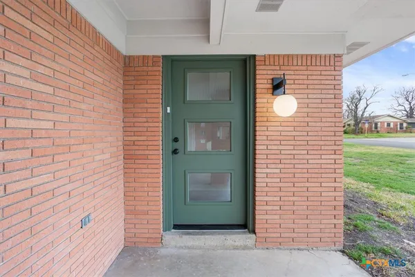 $299,000 | 2305 North 15th Street, Temple, TX 76501