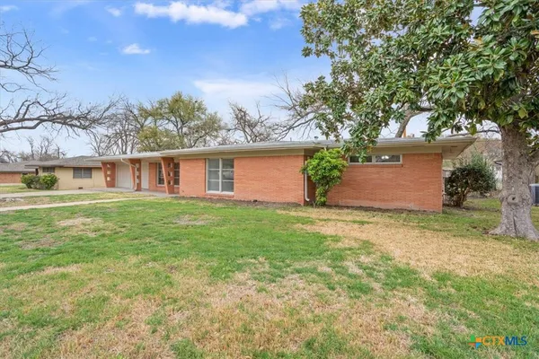 $299,000 | 2305 North 15th Street, Temple, TX 76501