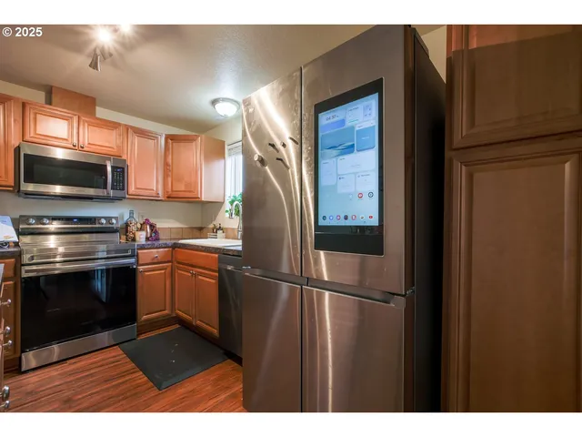 $434,900 | 809 Southwest 22nd Avenue, Battle Ground, WA 98604