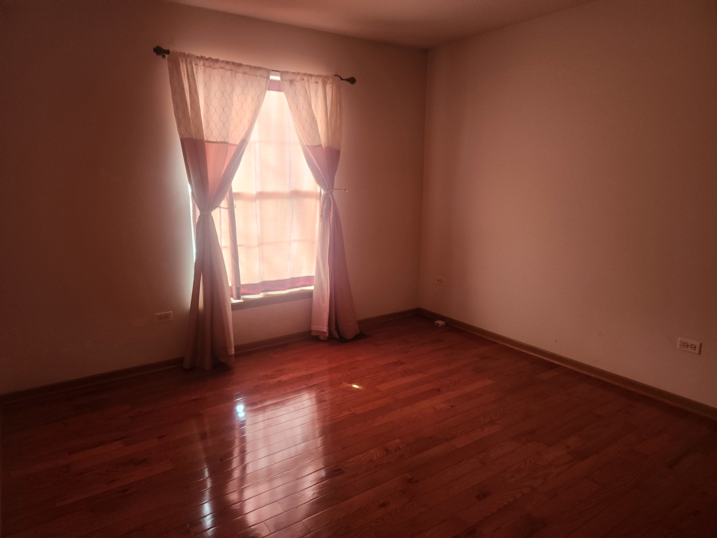 122 South Hankes Road Aurora, IL 60506 - Photo 20 of 24 Gallery Image 20
